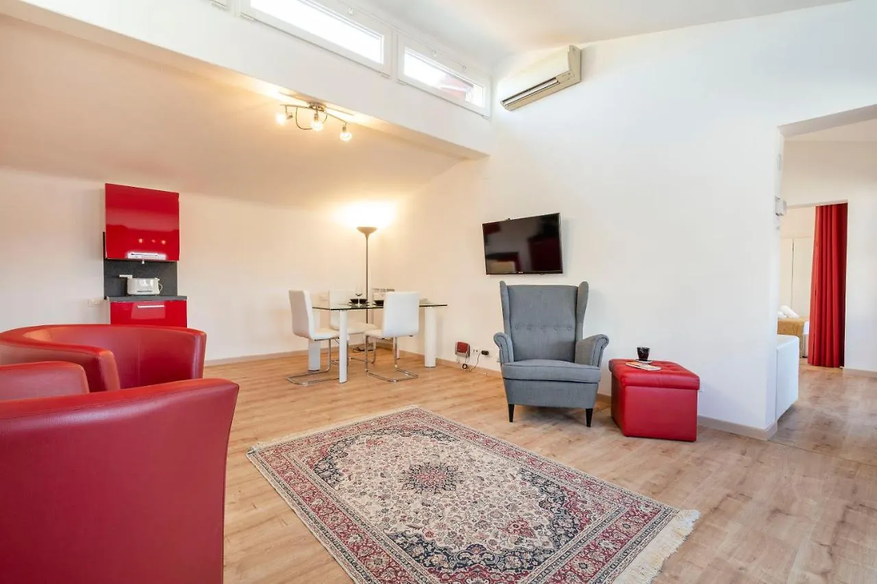 Ca' Dei Carmini Apartment Venice