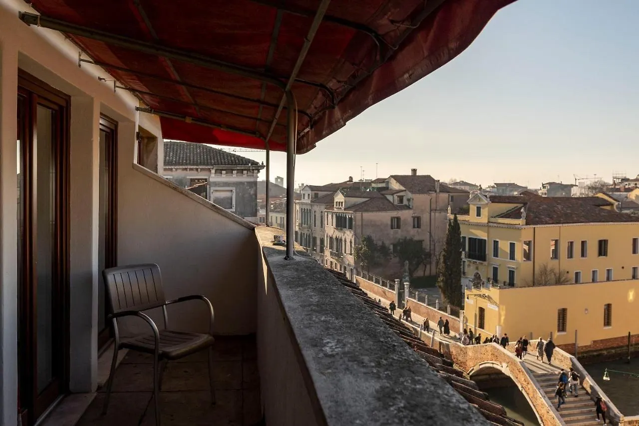Ca' Dei Carmini Apartment Venice