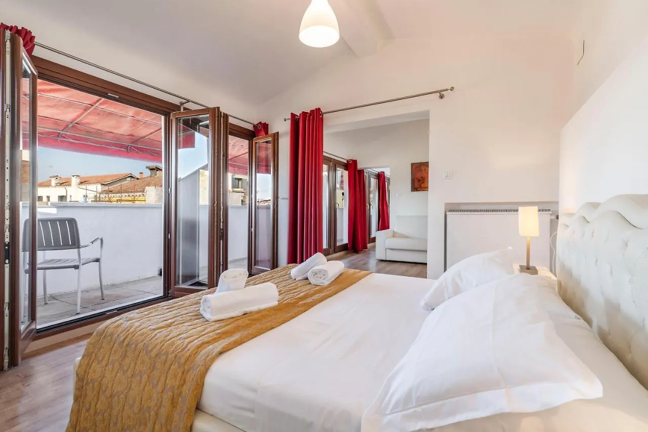 Ca' Dei Carmini Apartment Venice 0*,  Italy