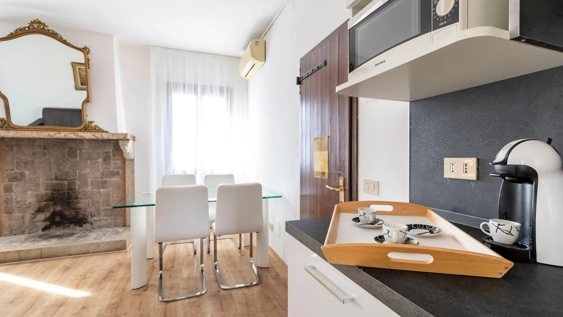 Ca' Dei Carmini Apartment Venice Italy