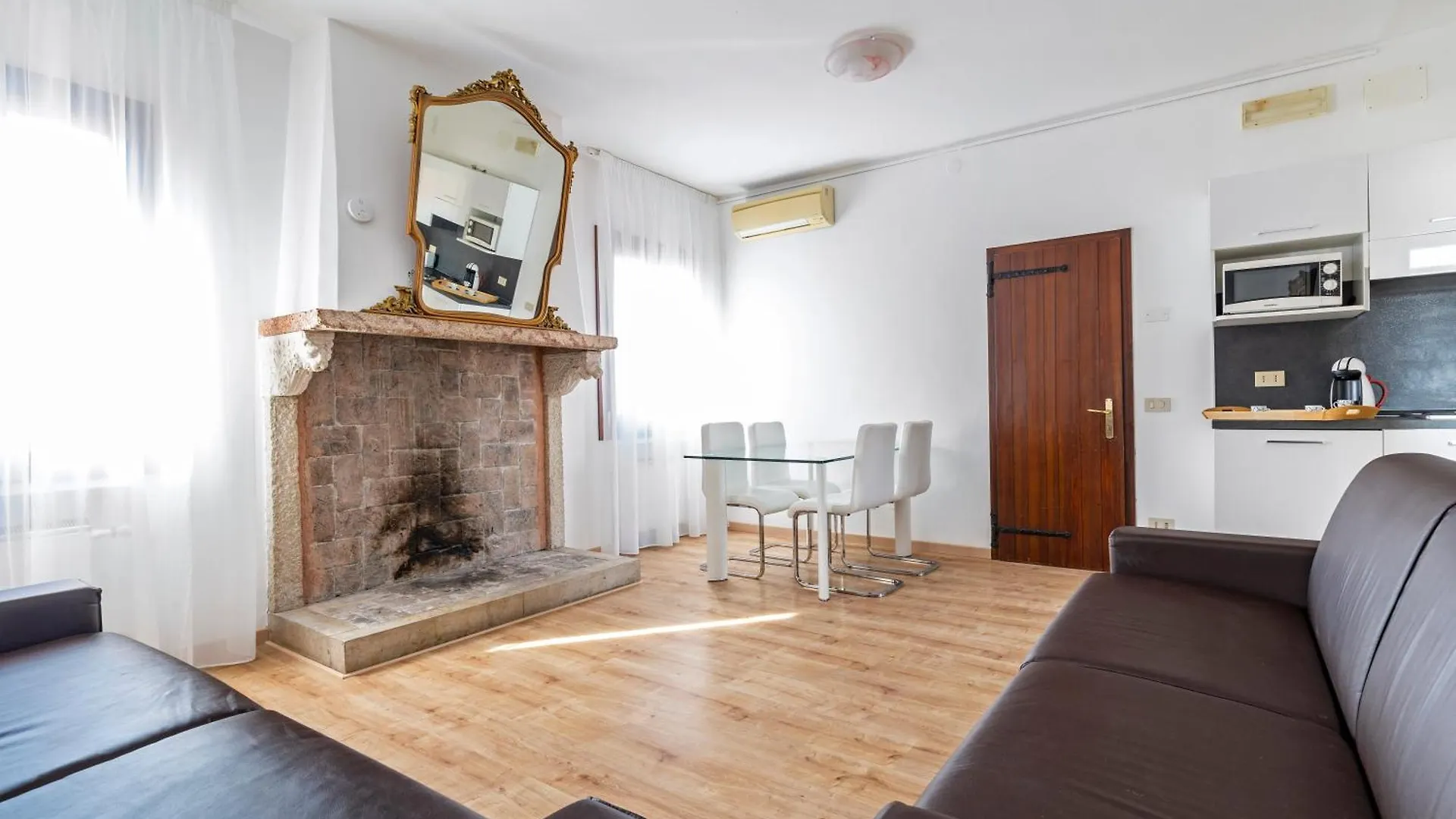 Ca' Dei Carmini Apartment Venice Italy
